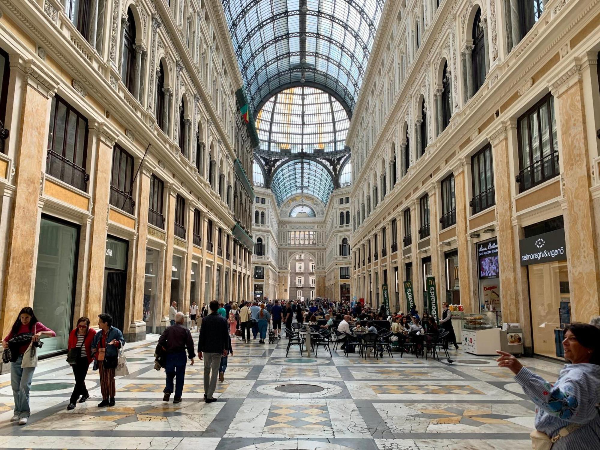 Spanish Quarters - Just Steps From Toledo Metro!! *